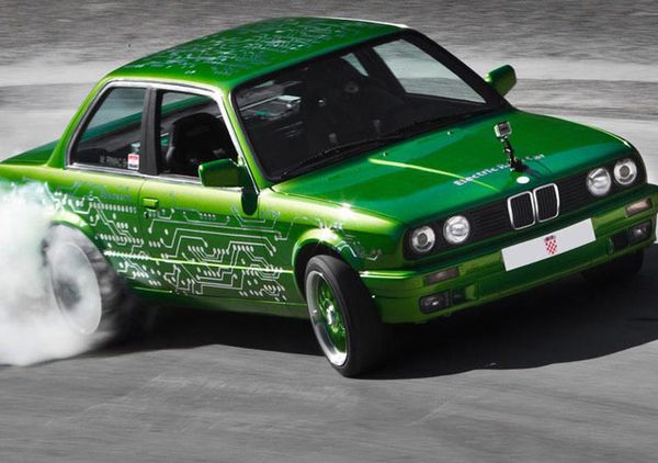 Mobil Listrik Paling Ngebut di Dunia 