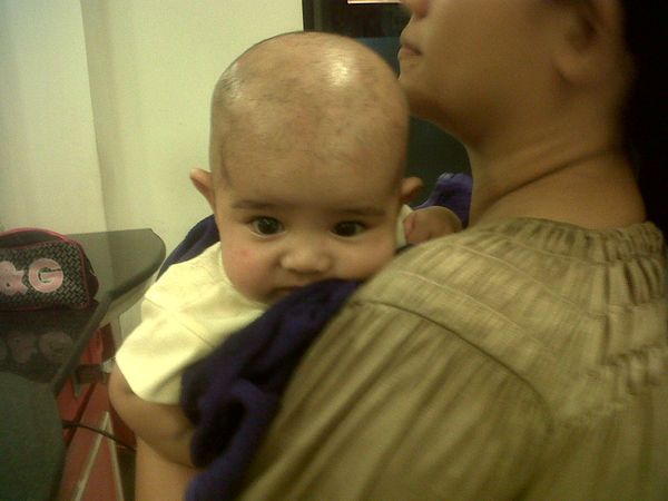 Dave Arnold Gabe Miracle Lubis, 7 Bulan, Lelaki