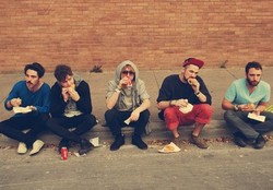 Local Natives Umumkan Album Terbaru, Hummingbird