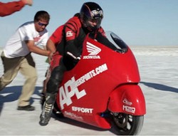 Honda CBR1000RR Terkencang Tembus 426 Km/Jam