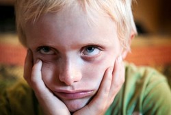 Divonis ADHD Waktu Kecil, Gedenya Jadi Nggak Karuan