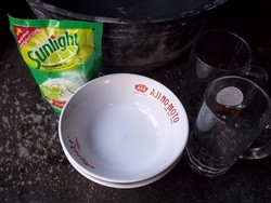 Gelas Mangkok Berkilat