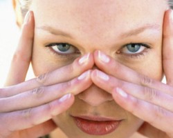 Tips Jadikan Hidung Halus Bebas Komedo