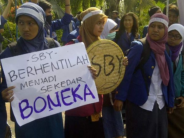 Mahasiswa di Surabaya Nilai 3 Tahun Pemerintah SBY Gagal