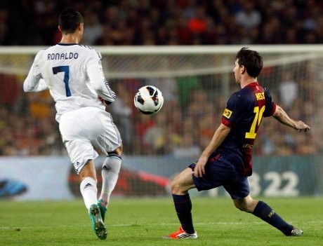 Mourinho: Messi 4, Ronaldo 1? Itu Tak Wajar