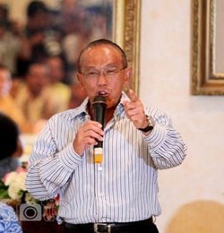  Ssssst! Syarat Wajib Cawapres Ical Harus Orang Populer