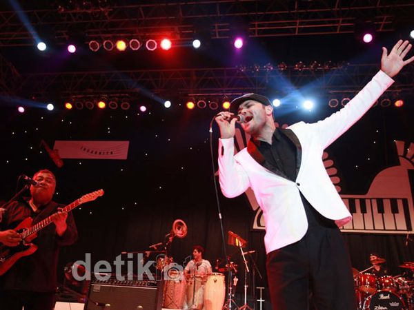 Di Panggung JakJazz, Incognito Tampil Atraktif