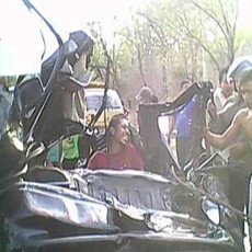 Truk Tabrak Pick Up Hingga Terbakar, 1 Tewas 3 Luka Bakar