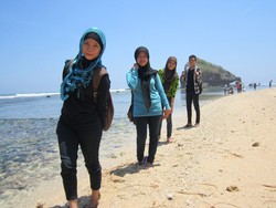 Pantai Wonosari Gunung Kidul Yogyakarta nan indah