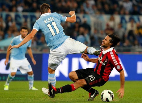 Lazio Tekuk Milan 3-2