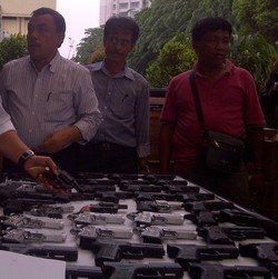 Polda Metro Sita 187 Pucuk Airsoft Gun Ilegal