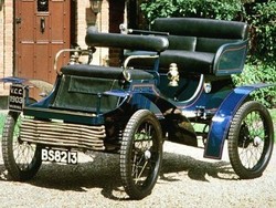 Mobil Vauxhall Tertua Dilelang