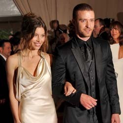 Kemesraan Justin Timberlake & Jessica Biel