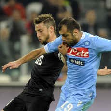 Napoli Curigai Ada Terowongan Rahasia di Juventus Stadium