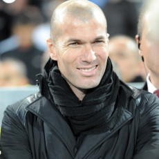 Belajar dari Mourinho, Zidane Ingin Jadi Pelatih Hebat