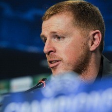 Celtic Tak Akan Main Bertahan