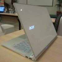 5 Jagoan Windows 8 Acer Siap Menggebrak