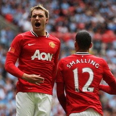 Smalling & Jones Kembali dalam 2-3 Pekan