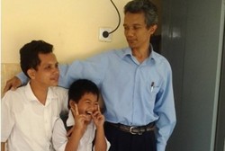 Prang! Kaca pun Pecah Oleh Jeritan Hati si Pengidap Cacat Mental