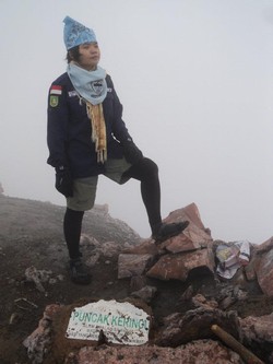 SUJUD SYUKUR PUNCAK 3805 Mdpl