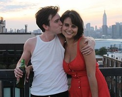 Wanita Ini Rela Ganti Kelamin Demi Pasangan Lesbiannya