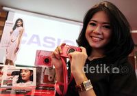Casio EXILIM Seri EX-JE10 Diluncurkan 