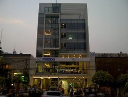Mazda Dirikan Diler di Kawasan Elit