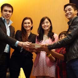 Para Pemain Sinetron Raja dan Aku