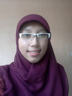 Tangan Halus Karena Mencuci Piring