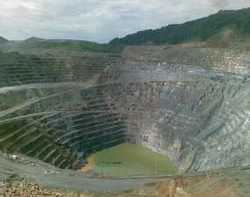 Penjualan 7% Saham Newmont Diperpanjang Hingga 31 Januari 2013