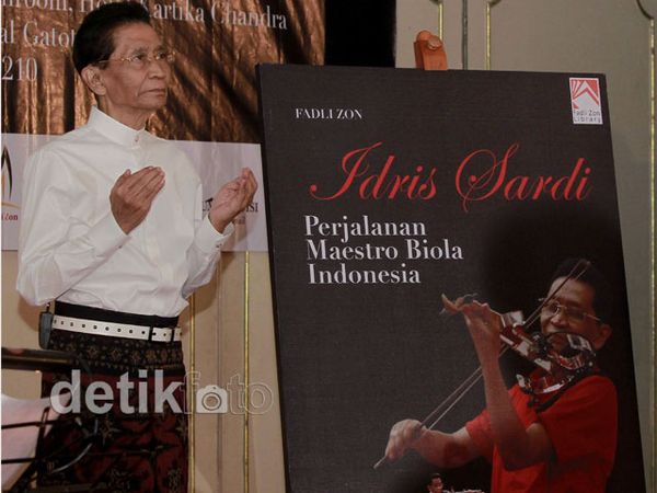 Idris Sardi: Perjalanan Maestro Biola Indonesia