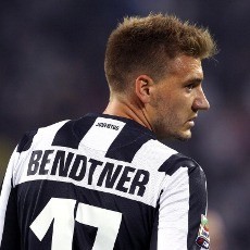 Jarang Dimainkan, Bendtner Dikabarkan Mulai Gerah