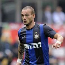 Inter Tak Akan Buru-buru Mainkan Sneijder