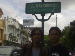 Travel Asyik dan Untung