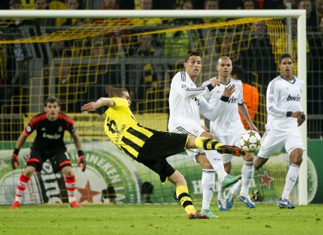Mourinho: Madrid dan Dortmund Paling Berpeluang Lolos