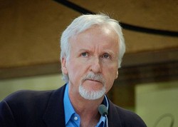 James Cameron Berencana Mengerjakan The Informationist