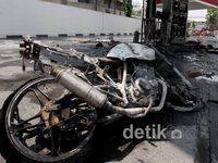 Ini Dia Thunder yang Terbakar di Pom Bensin Jayakarta