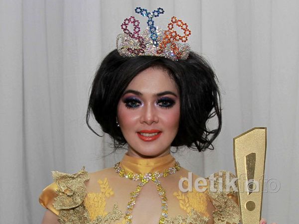 Syahrini si Ratu Sejagad
