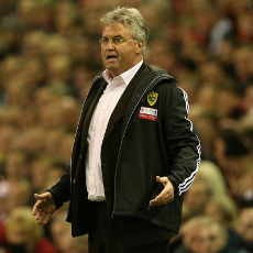 Hiddink Tepis Ketertarikan Anzhi pada Rooney