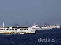 Padatnya Jalur Laut Selat Sunda