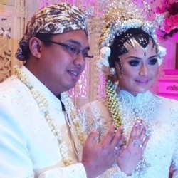 Menikah, Eddies Adelia Tak Akan Tinggalkan Dunia Hiburan