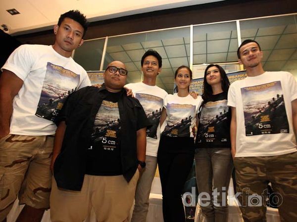 Ini Dia Para Pemain Film 5 Cm