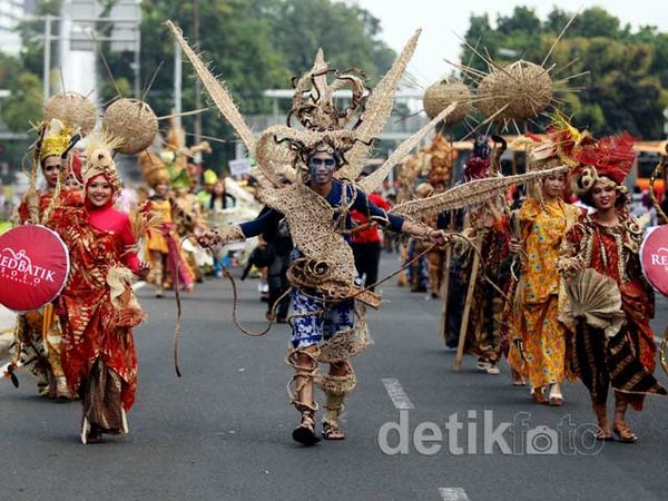 Kirab Budaya Meriahkan Hari Sumpah Pemuda