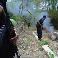 Olah TKP Terduga Teroris di Madiun, Sisa Bahan Peledak Dimusnahkan