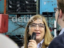 Melongok Pabrik Mobil yang Dipimpin Wanita