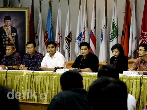 KPU Coret 18 Parpol untuk Ikut Pemilu 2014