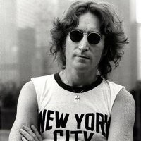 5 Fakta tentang John Lennon