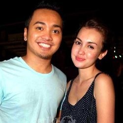 Rianti Cartwright Ingin Ajak Suami Mudik ke Wales