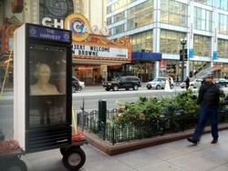 Wah, Ada Patung Dada Obama Terbuat dari Mentega