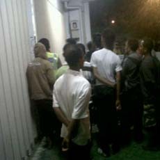 Perampok Indomaret Tewas Tertembak Pistolnya Sendiri